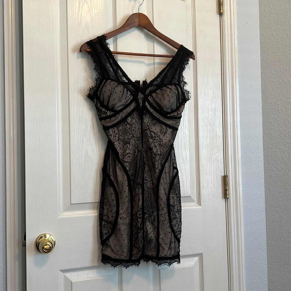 Stunning Celeb Boutique Lace Dress